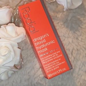 NIB RODIAL DRAGON'S BLOOD HYALURONIC MASK 1.7 FL OZ